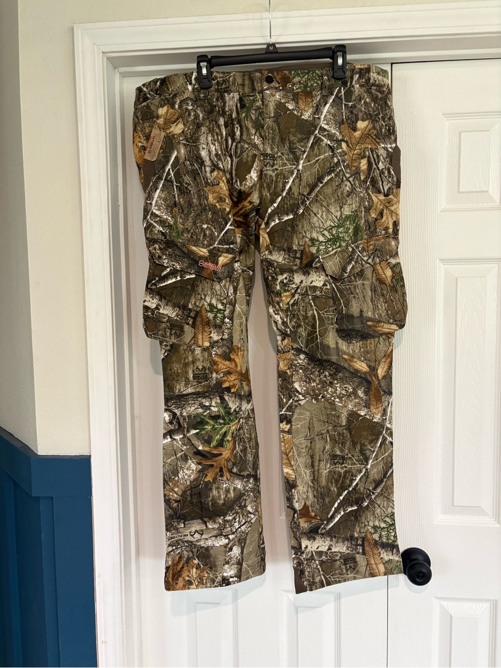 Women’s Magellan Outdoors Camouflage Boot Cut Pants: Brand New W/Tags XXL